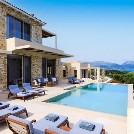 Noesis Villa