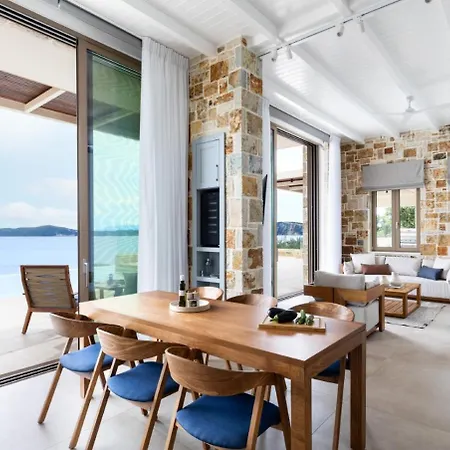 Noesis Villa Katoméri